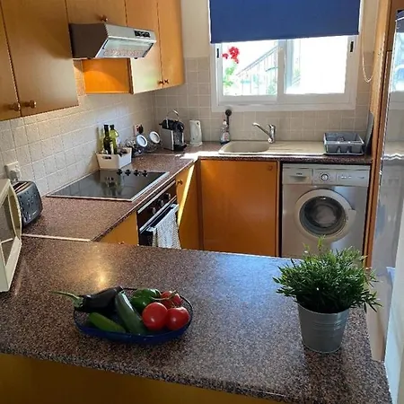 Apartment Sirena Cypria - Cozy Apartment In Paphos *