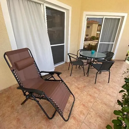 Apartment Sirena Cypria - Cozy Apartment In Paphos *